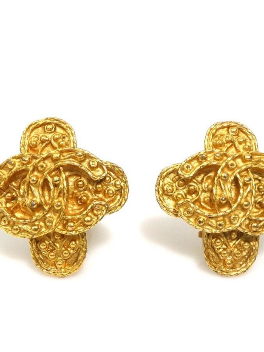 CHANEL Vintage CC Logo Clip on Earrings Gold Metal